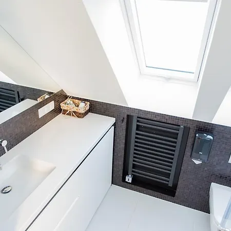 アパート Apartament Rewa レバ